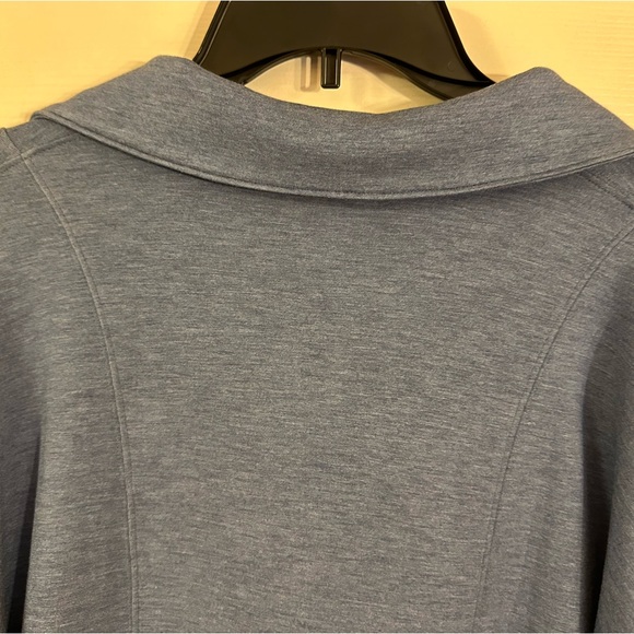 NWT TravisMathew Women's Skyloft Soft Half-Zip, EXTREMELY soft, size XS, blue - Picture 8 of 12